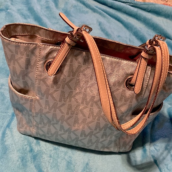 MICHAEL Michael Kors Handbags - Micheal Micheal Kors purse